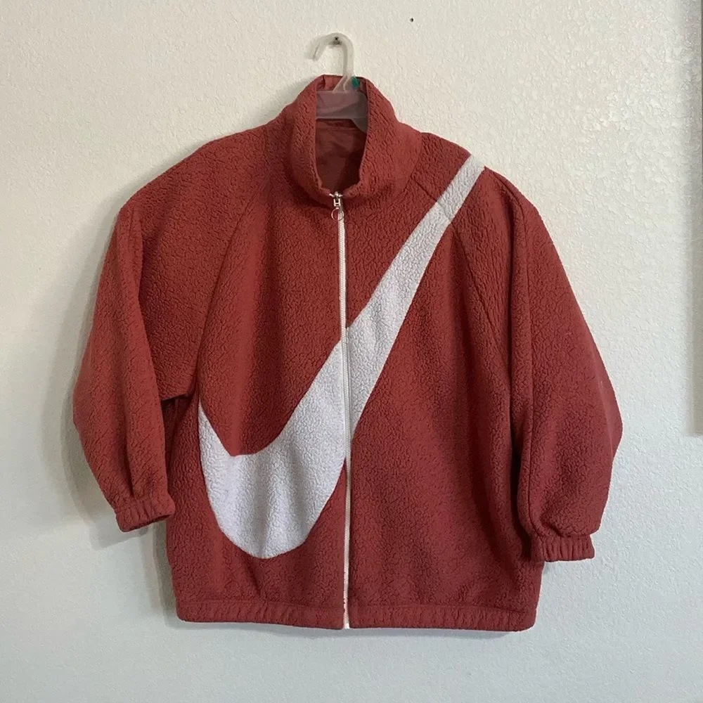 NIKE Women’s Big Swoosh Sherpa Reversible Jacket Size M